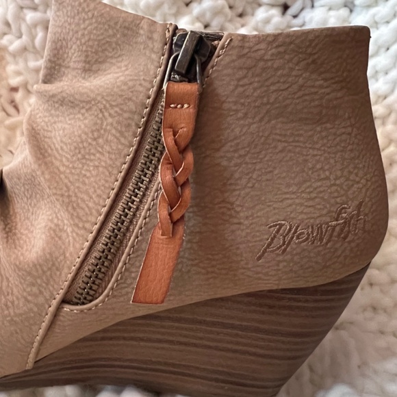 Blowfish wedge boots - Picture 2 of 3